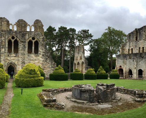 Much Wenlock Priory, English Heritage. Recommended places to visit in Shropshire when staying at Middle Farm & Cottages.